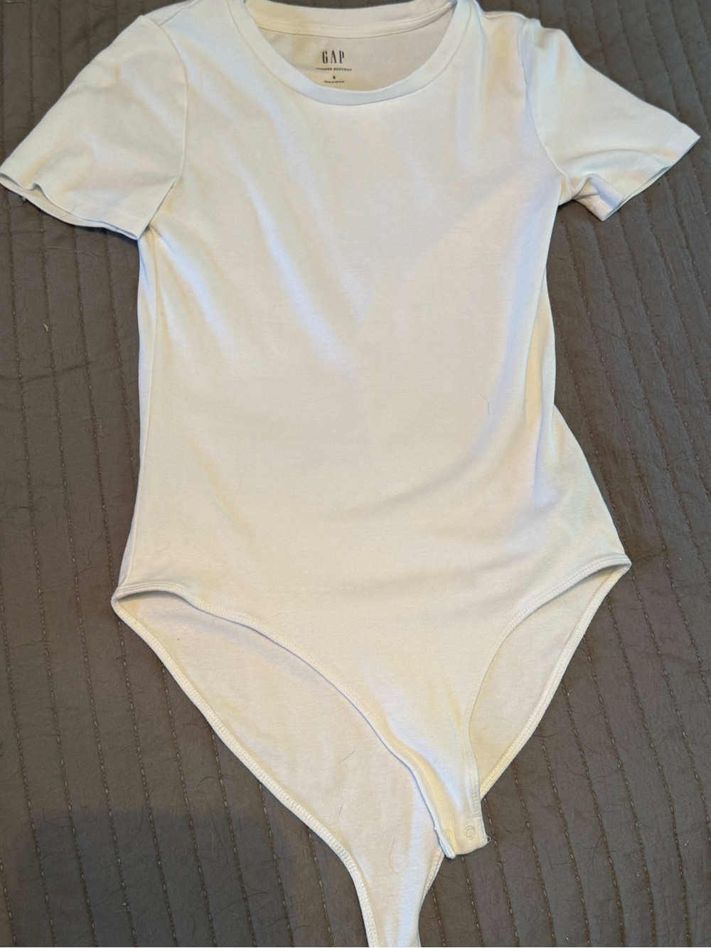 GAP White Short-Sleeve Baby/Toddler Bodysuit